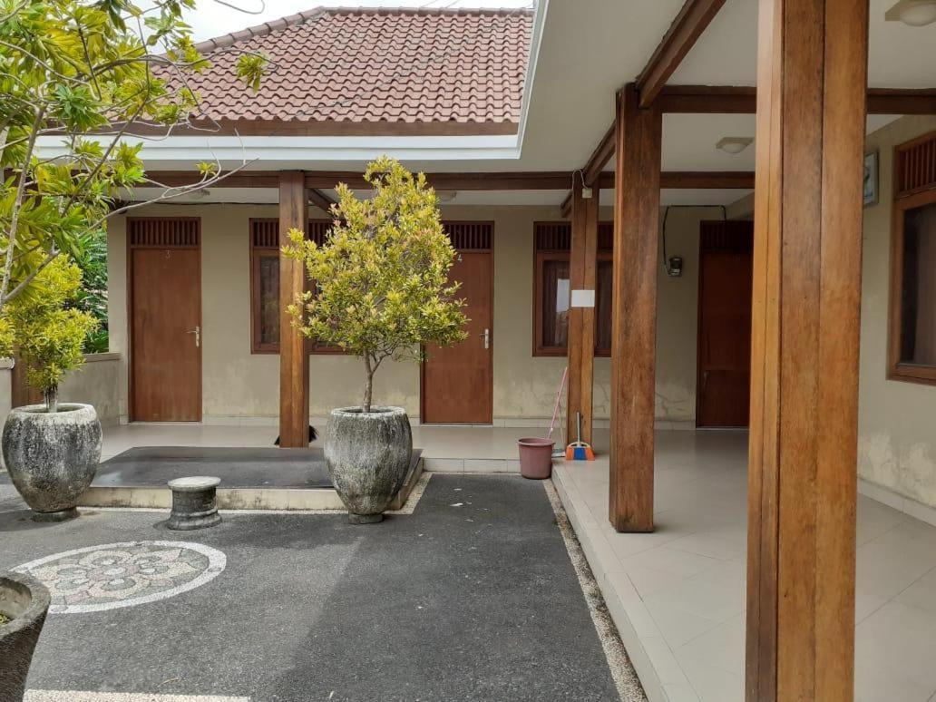 Sabua Guest House Gianyar  Ngoại thất bức ảnh
